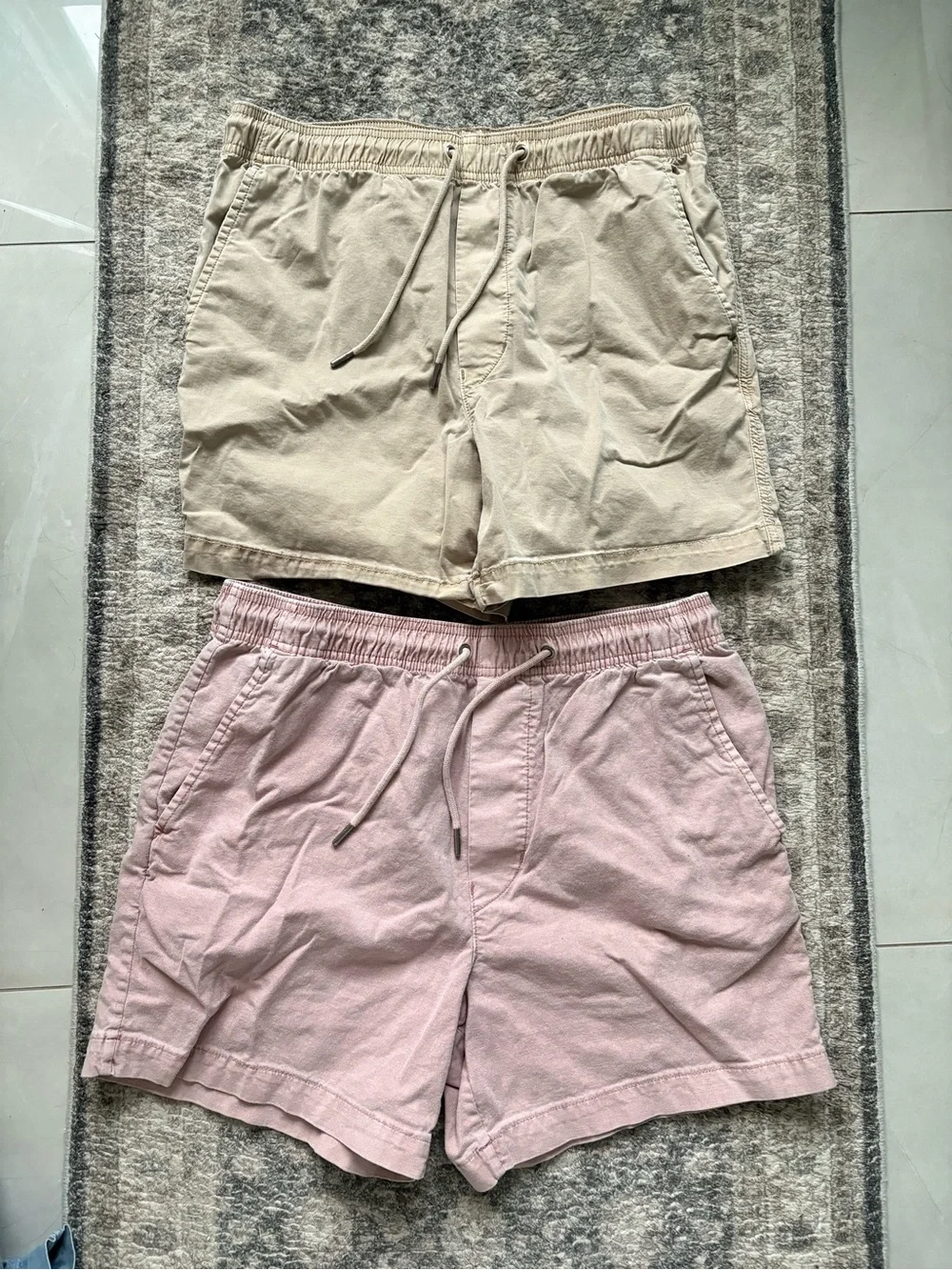 American Eagle Outfitters Men's Flat Front Shorts in Beige and Light Pink